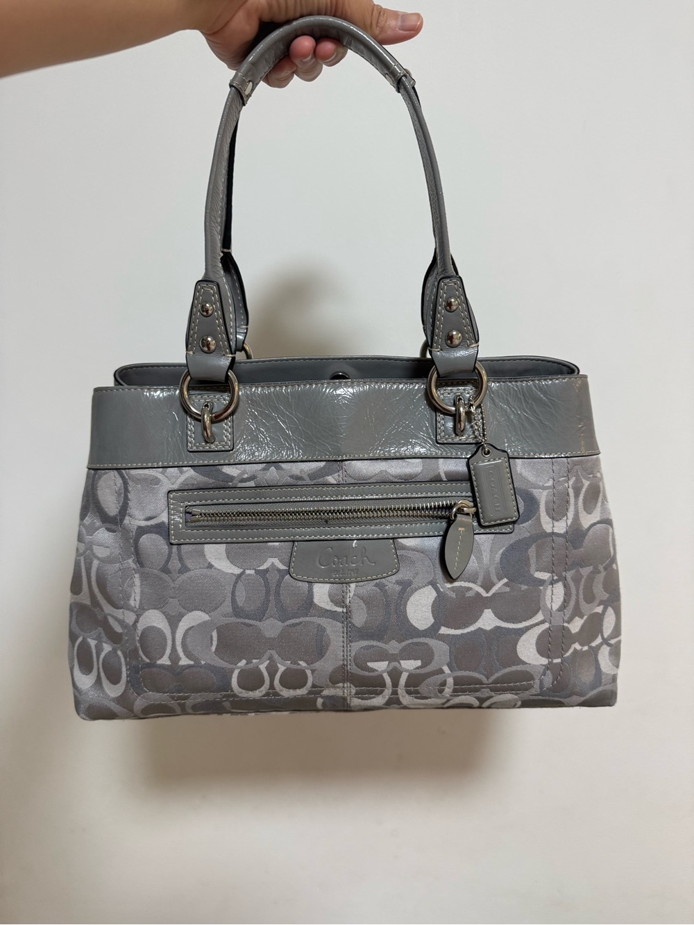 Coach Hampton Grey Signature Jacquard Shoulder Tote